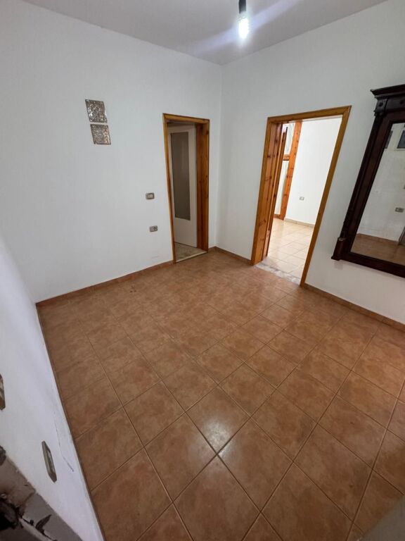 Shitet Apartament 1+1 Vlore 6-kateshi