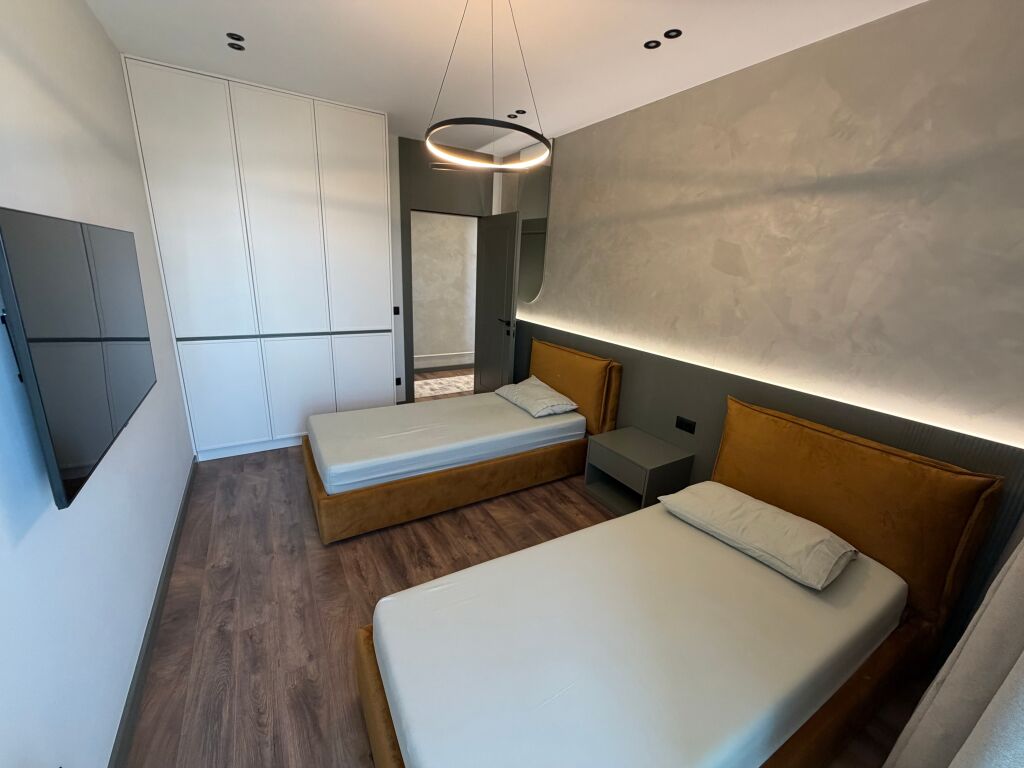 Rent 2+1 Lux + parking, ambassador 3