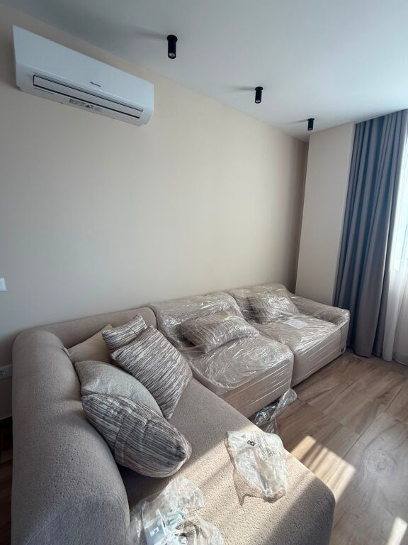 APARTAMENT ME QERA 1+1 NE MALIN E ROBIT!!
