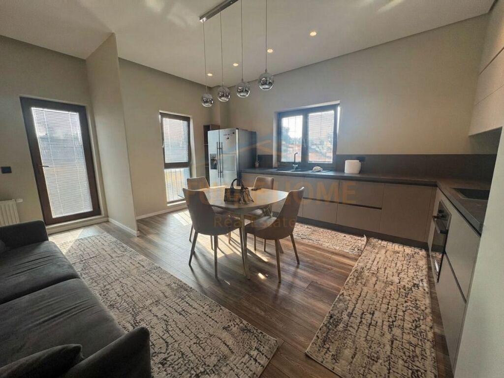 Rent, Apartment 2+1 + Parking Spot, Jean D'Ark Boulevard, Tirana