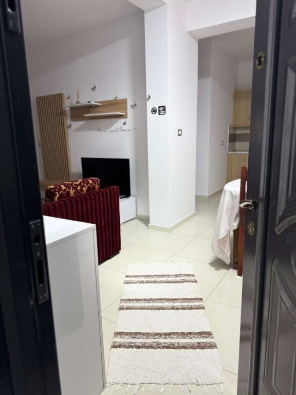 In affitto 2+1 Rr. E Elbasanit 70.000 leke