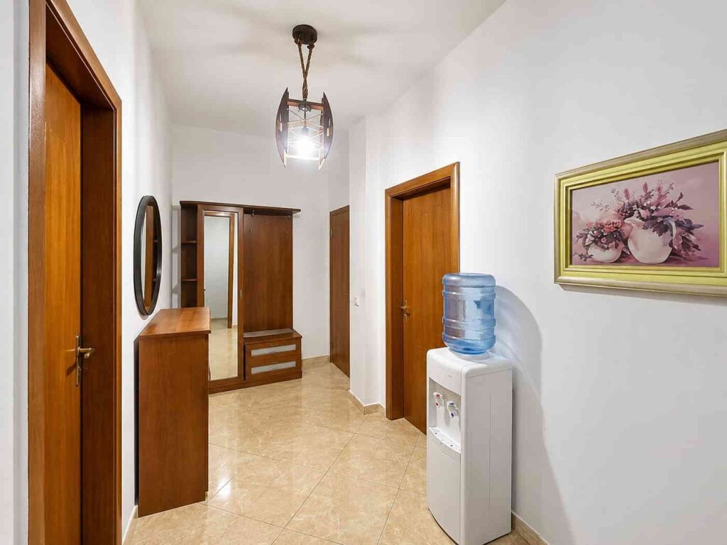 Shitet apartament në Durrës