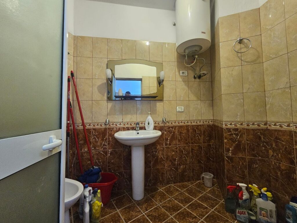 Appartamento in affitto 2+1, via delle barricate