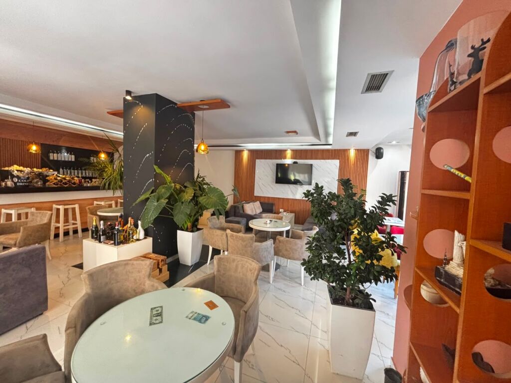 Jepet me qira ambient biznesi Prane Rajonit,Durres!
