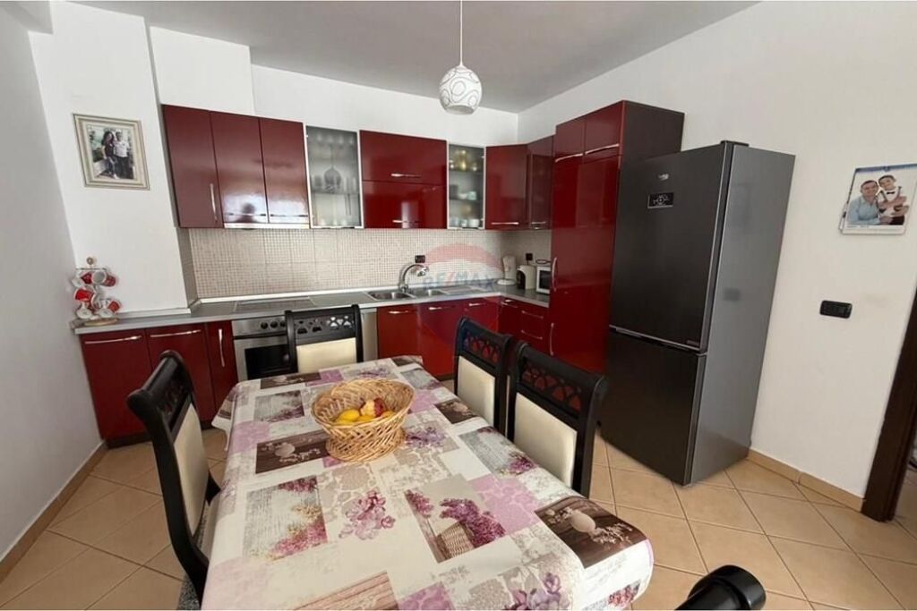 SHITET, APARTAMENT 2+1, FRESKU, TIRANA