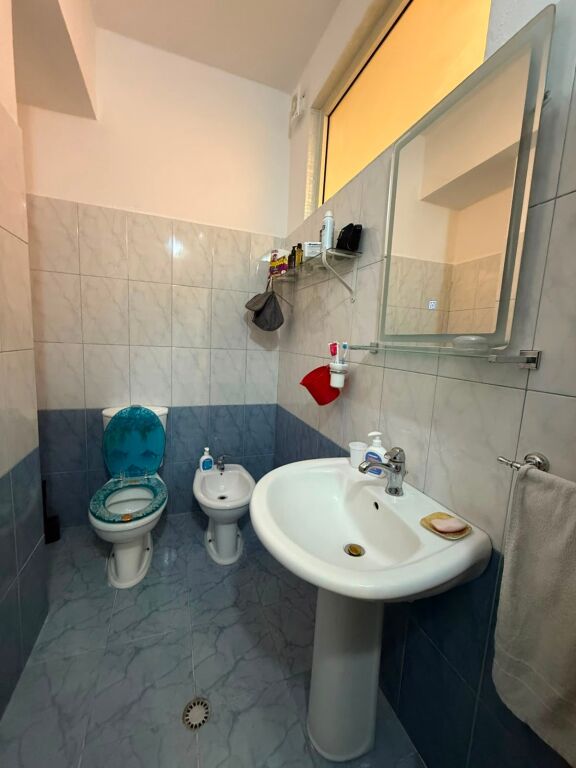 JEPET APARTAMENT 2+1 ME QERA,DURRES