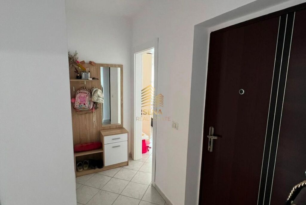 Affitto, Appartamento 2+1+balcone, Laprake, 68.000 Leke/mese