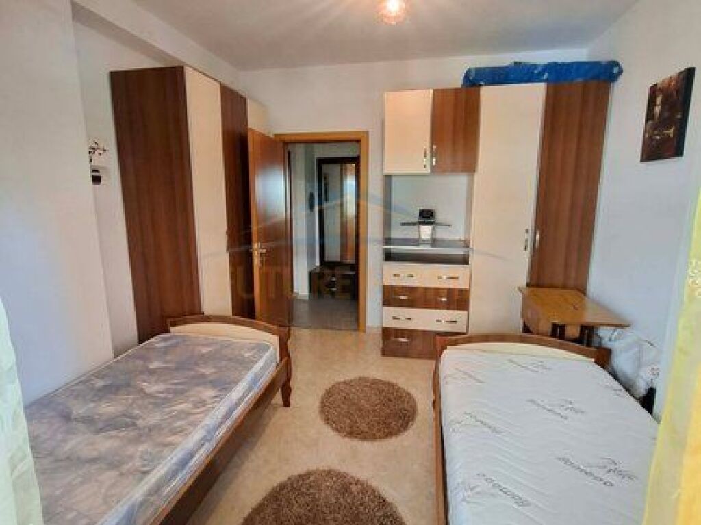Shitet, Apartament 2+1+2, Unaza e Re