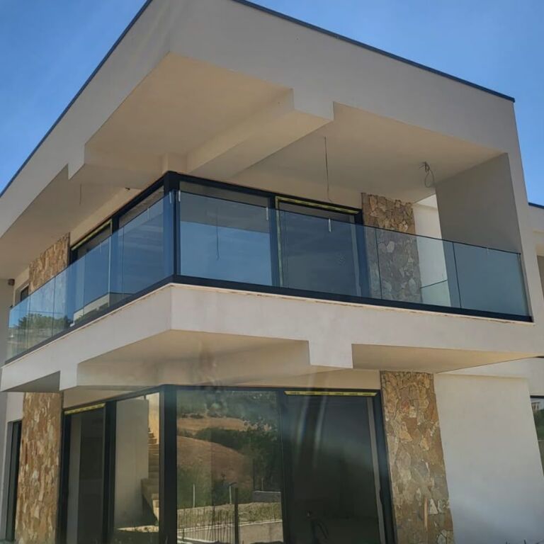🏡 VILË NË SHITJE – FARKË, LISI I ARTË ✨