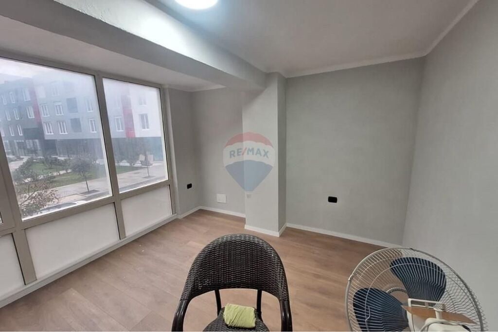 Apartament 1+1 me qera per Zyra