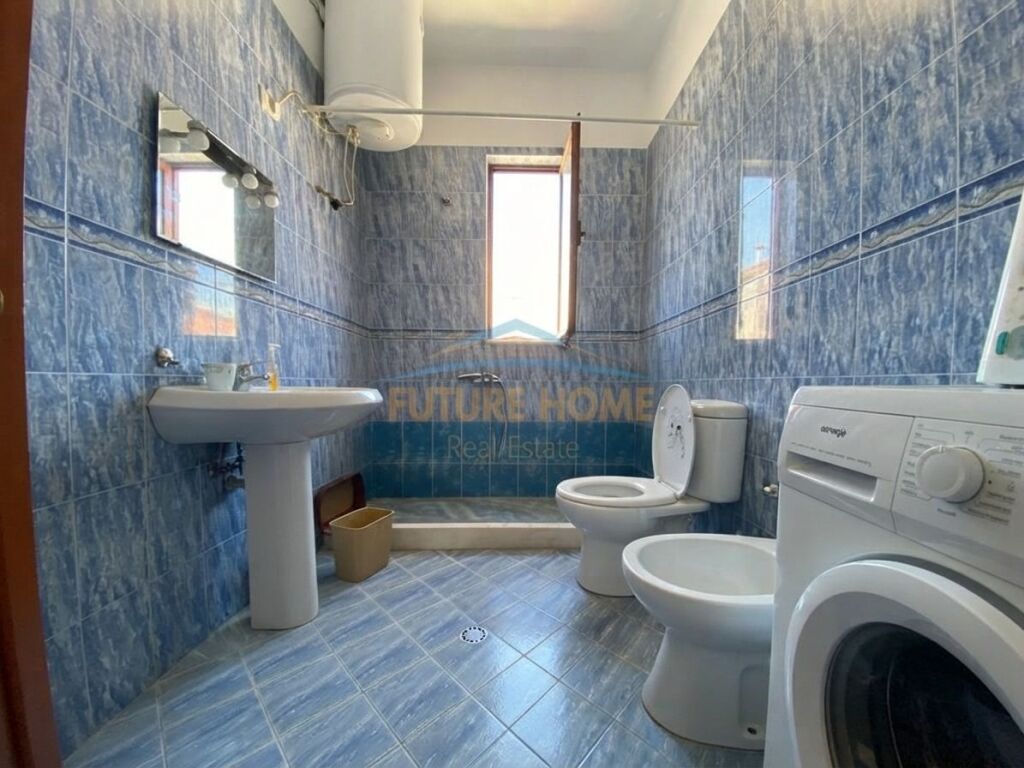 Rent, Apartment 2+1, Paris Commune, Tirana.