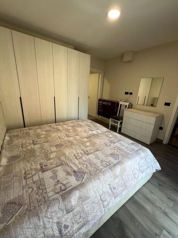 APARTMENT 2+1+2+PARKING SPACE FOR RENT NEAR THE ARTIFICIAL LAKE, PAVAROTI