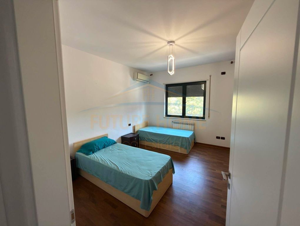 Qera, Apartament 2+1, Liqeni