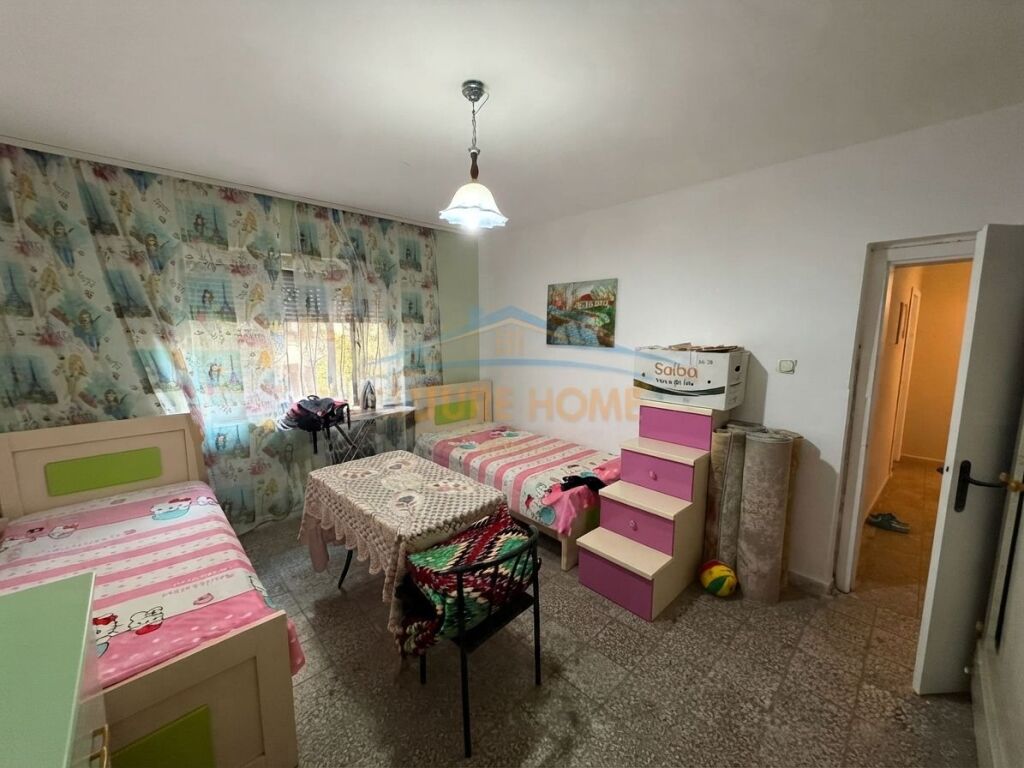 Affitto Appartamento 2+1+Deposito, Via Kavaja, Tirana