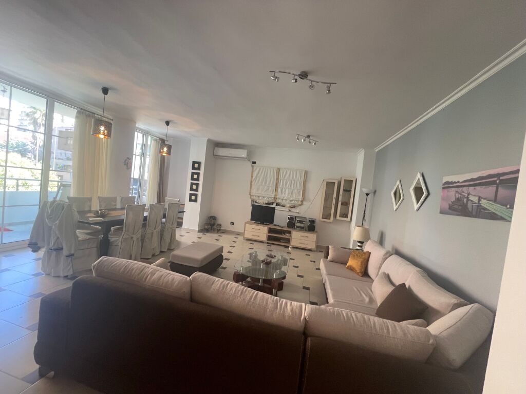 Apartment 2+1 for rent in the Paris commune