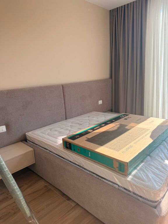 APARTAMENT ME QERA 1+1 NE MALIN E ROBIT!!