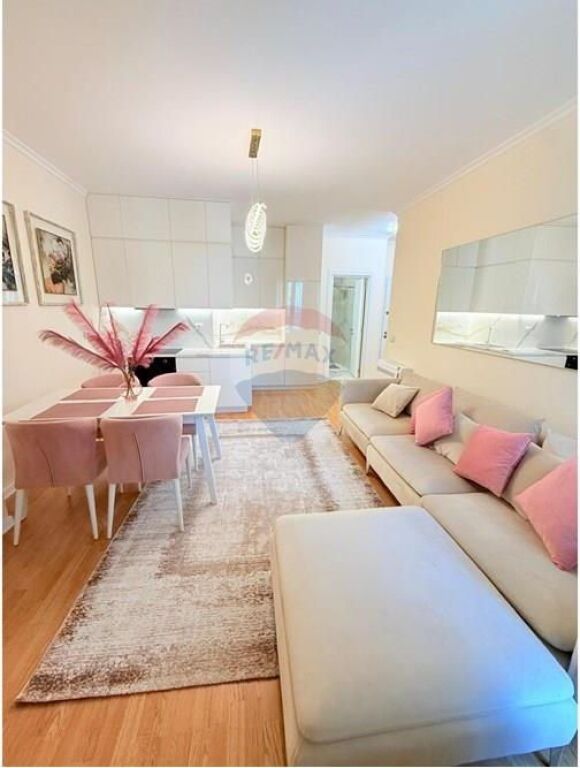 APARTAMENT 2+1 RRUKA KOSOVAREVE