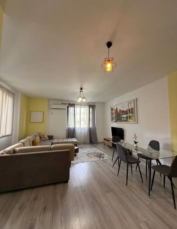 Apartament 3+1+2+🅿️ per qira, Ish-Ekspozita !