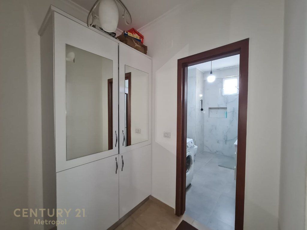 APPARTAMENTO 2+1 IN AFFITTO VICINO AL CENTRO! 650 € /Mese 6.500 Lek /Mese
