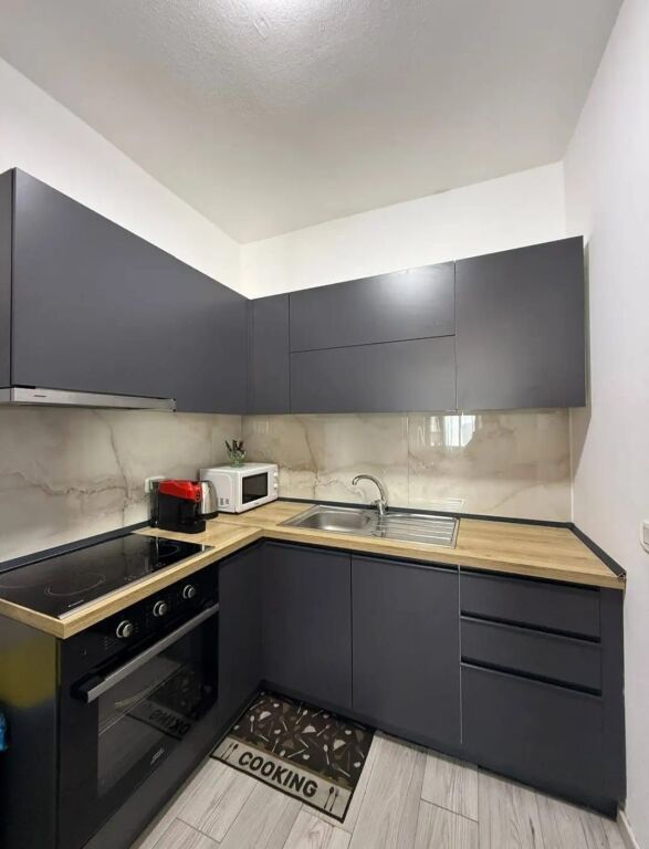 Apartament 3+1+2+🅿️ per qira, Ish-Ekspozita !