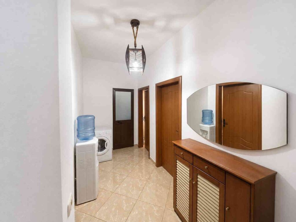Shitet apartament në Durrës