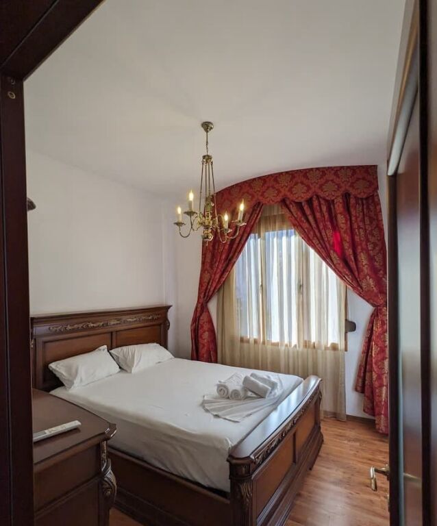 Sale | Vilë 3 + 1 | Rruga e Kavajës | 500000 €