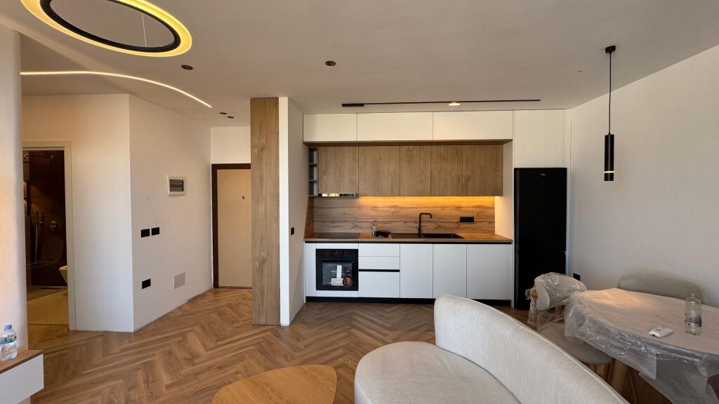 Apartment 2+1 for Sale at the Beach