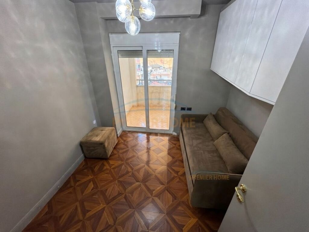 Affitto, Appartamento 3+1+2, Zogu i Zi, Tirane