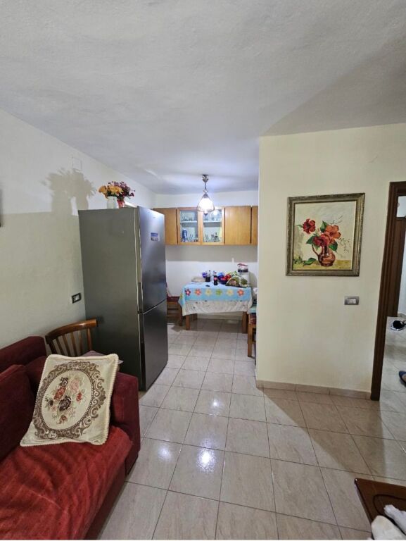 1+1, 2nd floor existing, court of appeals Elbasan road, 500 thousand lek