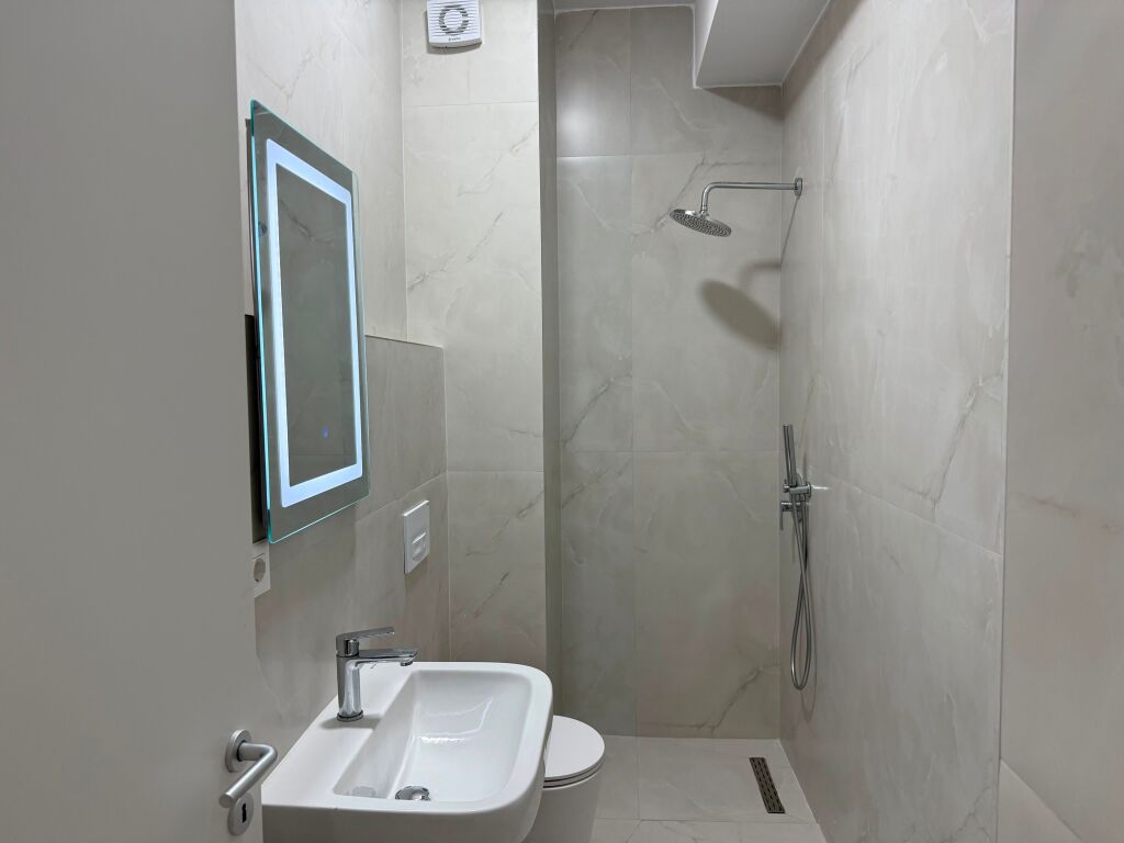 For rent 1+1 Ali Demi 420 thousand lek