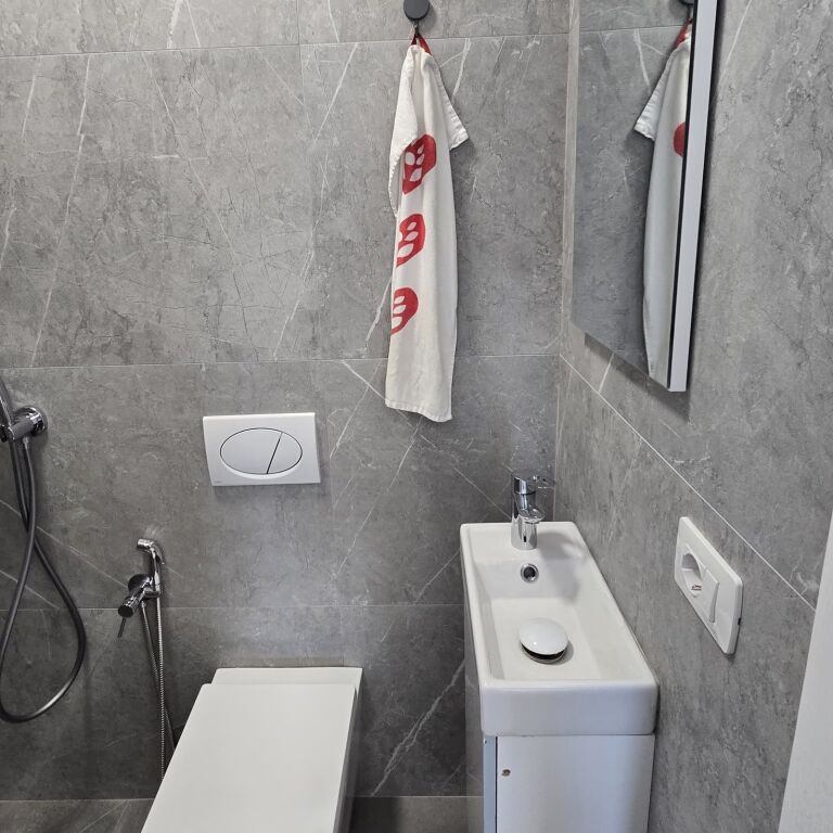🏡 MODERN APARTMENT FOR RENT – RED SCHOOL ✨