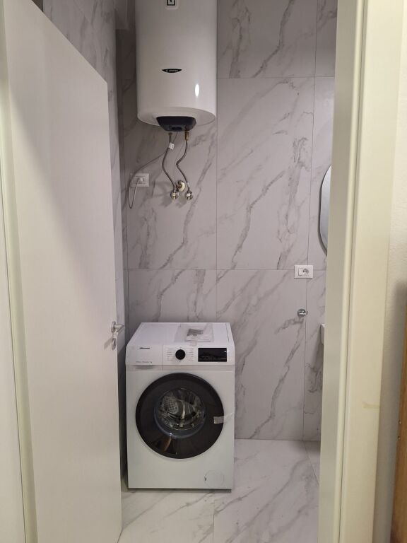 Tirane, Apartment for Rent 1+1 4th Floor, 60 m², 400€ (Kaimi Complex, ALI DEMI) NO COMMISSION