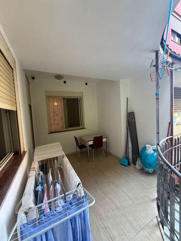 JEPET APARTAMENT 2+1 ME QERA,DURRES