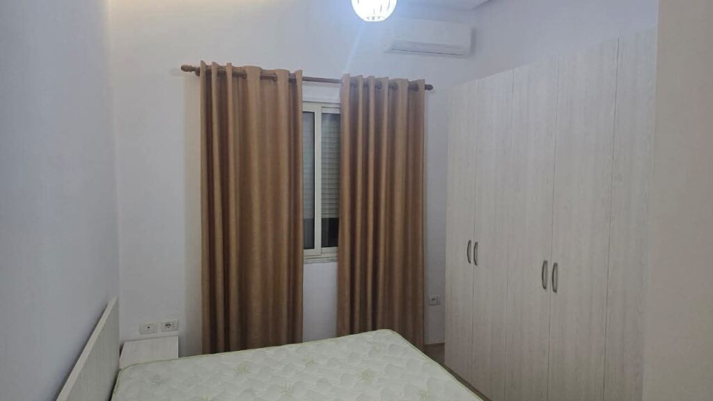 Apartament duplex 1+1 përballë Amerikan 3