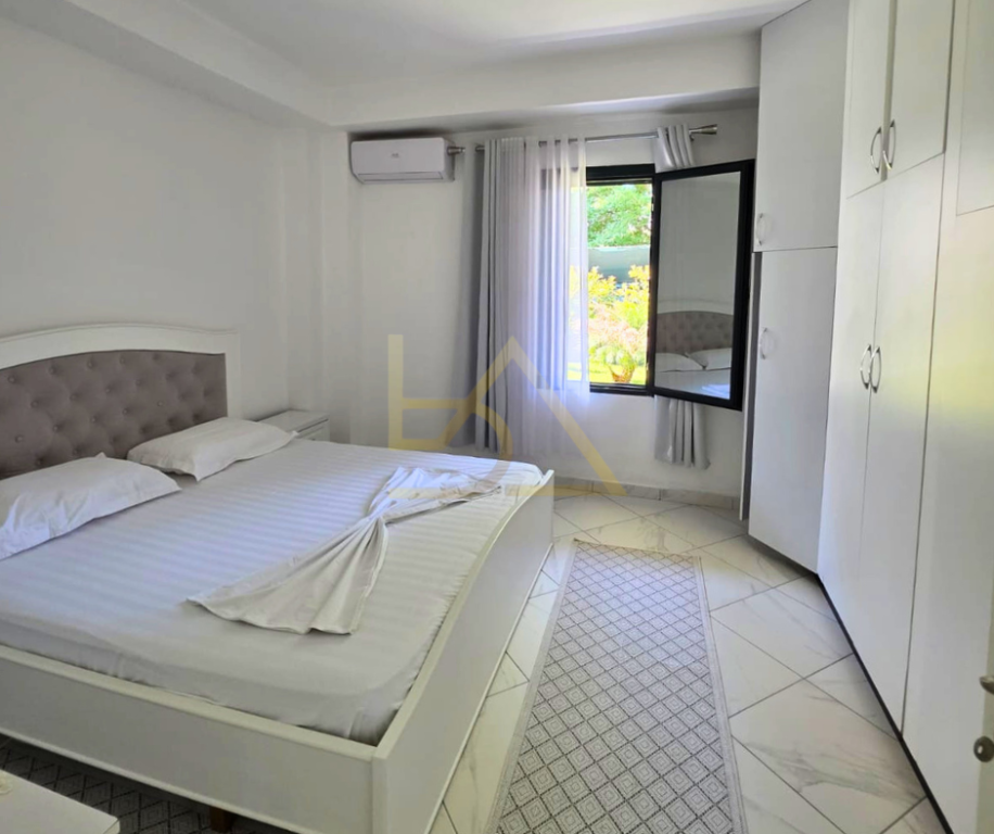 Jepet Apartament me Qira – Durrës, Plazh 13