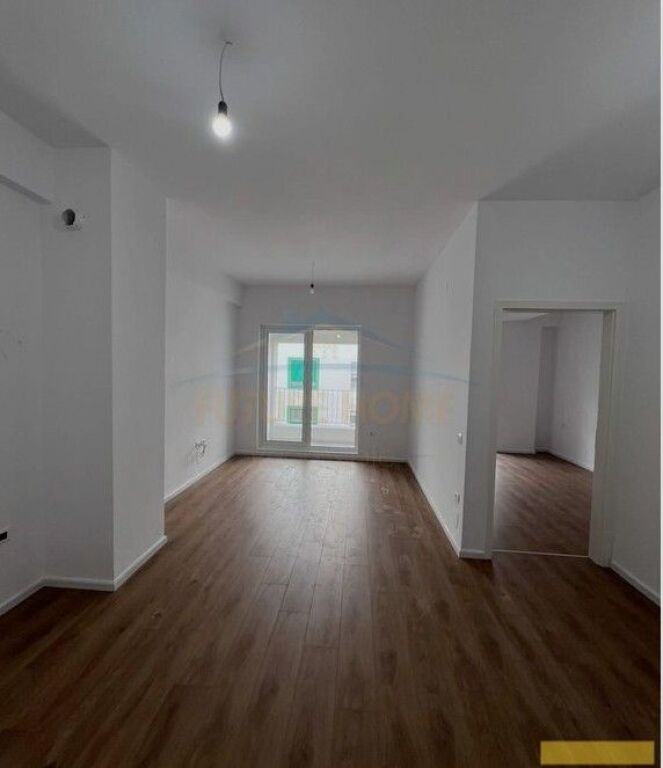 For sale, Apartment 1+1, Tirana, Alidemi 119,047 €