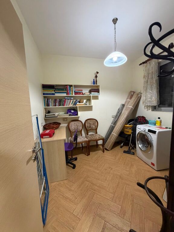 Qera | Vilë 3 + 1 | Fusha Aviacionit | 1000 €/muaj
