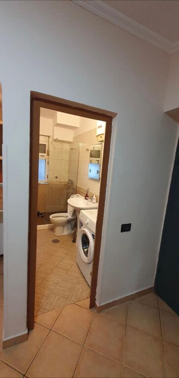 Rent | Apartament 1 + 1 | Porcelani | 500 €/month diskutueshem