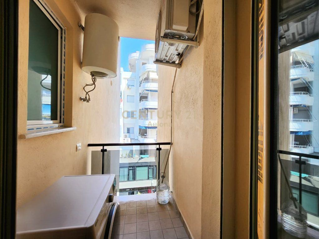 Apartament 1+1 me Pamje nga Deti në Lungomare