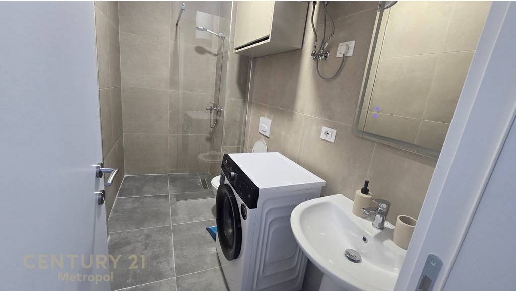 We rent a 1+1 apartment at Paralel Living, Don Bosco