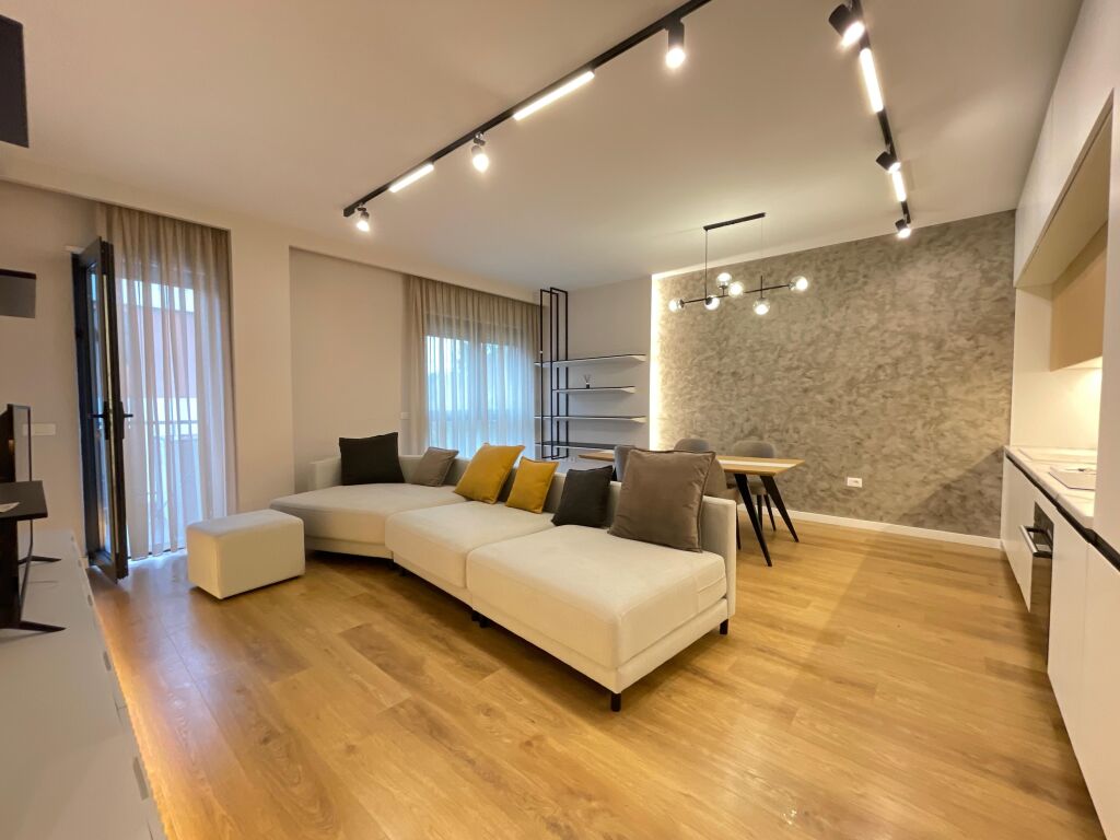 FOR RENT, APARTMENT 1+1+PARKING, AT THE DRY LAKE❗️