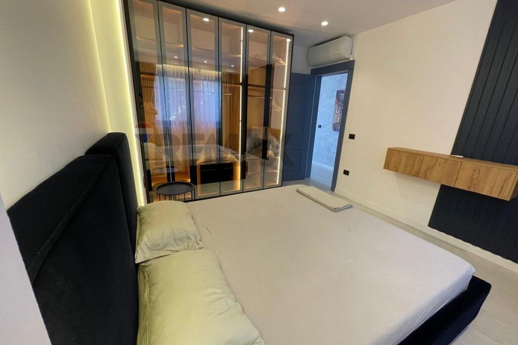 Apartament 3+1 per shitje në Dhërmi