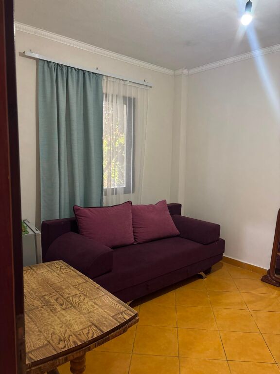 APARTAMENT 1+1. 30000 LEKE.VILAT GJERMANE