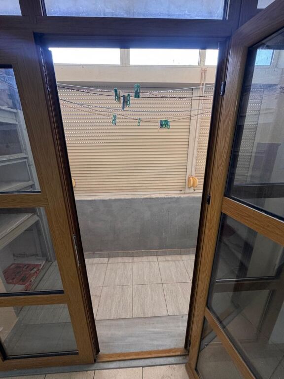 Shitet Apartament 1+1 Vlore 6-kateshi