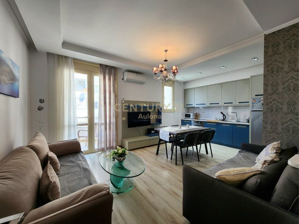 Apartament 1+1 me Pamje nga Deti në Lungomare