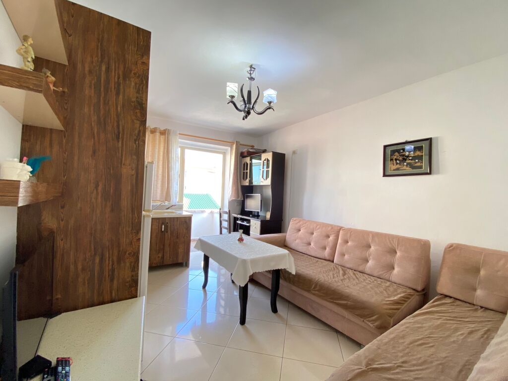 1+1/Qira📍Fier ,Genius Land 📌20 000 lek