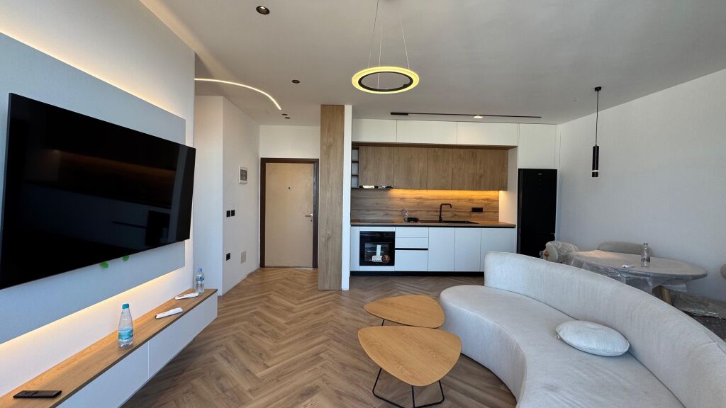 Apartment 2+1 for Sale at the Beach