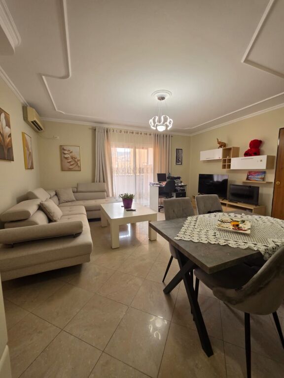 🏡 Apartament 1+1 me qera  📍Komuna e Parisit, Rruga Medar Shtylla    💰 Çmimi: 70.000 Lekë/Muaj (i diskutueshëm)   