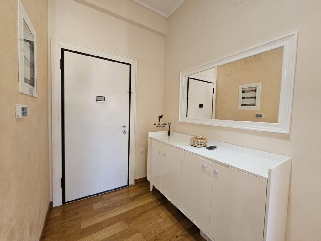 SHITET APARTAMENT 2+1 LIQENI I THATE 250.000 EURO FH-88324