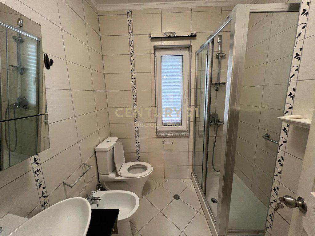 Për Qira - Vilë në Garden Villas Residence, TEG